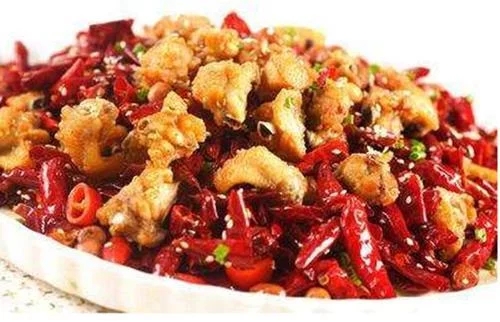  中国好吃辣味菜排名，水煮鱼只能倒数第二，第一名辣到骨髓
