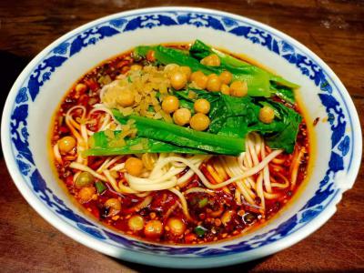 重庆小面技术培训，重庆小面技术做法哪里正宗？